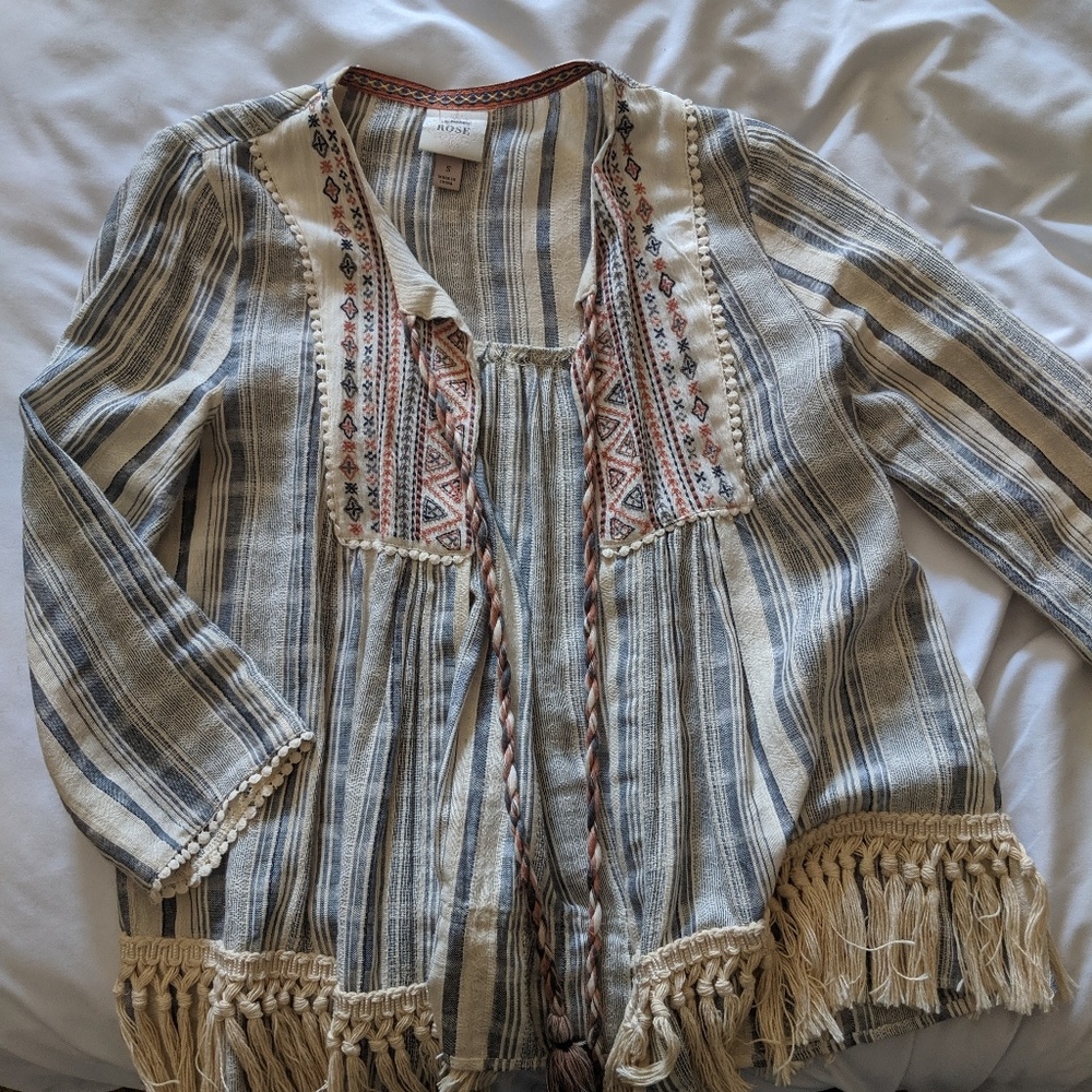 Boho cardigan with tassles